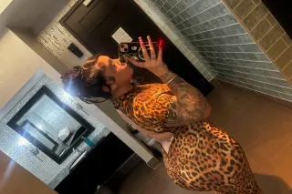 Limited Time Only 😏😘 - 25 - Image 3