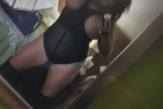 6⃣ty special. Incall/Outcall🍆🍊🍒 If you'd like 2⃣ girls I've got a friend that's down. If not I got ya babe!7⃣ty special! - Image 10