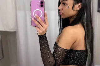 5'10 Slim Upscale Playmate Available Now🎀 Cheap/Rude Get Blocked! - Image 1