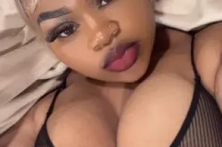 EXXXCLUSIVE😻 - Image 3