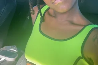 Fun Size Freak 💦😝 Come Relax Y... - Image 2