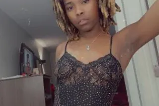 Fun Size Freak 💦😝 Come Relax Y... - Image 4