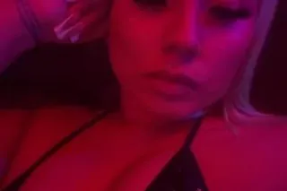 exotic babe - 27 - Image 2