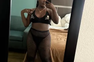 krystal k here to play 😝💦 - 25 - Image 3