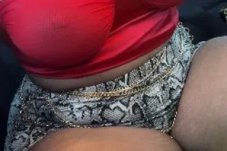 🔥🔥Big Tittie Thick Freak😛👅 Cum... - Image 3