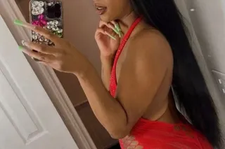 Slim petite Treat 😜 CARDATES and OUTCALLS 💙 (FACETIME SHOWS) - 23 - Image 3