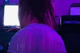 Beautiful Sexy and Horny - 28 - Image 3