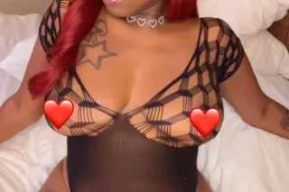 Sexy Slim Thick Goddess💋 - Image 1