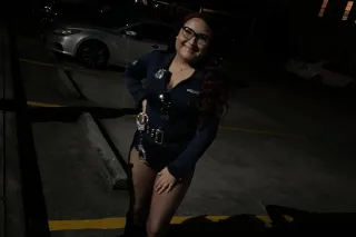 looking for a sexy partner - Image 3
