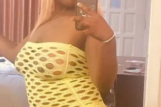🍫🥰 Cum Sneak away❤80Special😍⭐ Tight Pussy💦Squirter🍫 Flexible ⏰No Rush - Image 3