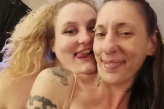 CUM PLAY W THE LESBIANS 4 MY B... - Image 1