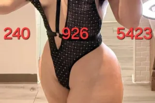 🍒🍑🔥nueva sexy latina con un cu... - Image 2