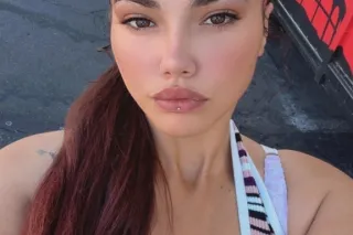 thick latina here to make you cum daddy lets have a good time im one of a kind love😘💜 - Image 5