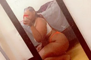 car dates outcall read bio !! - Image 5