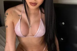🎀 Colombiana 👠 - Image 1