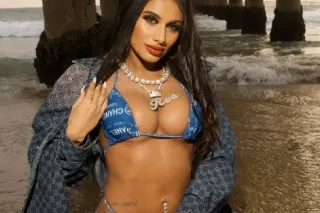 Persian Goddess💕Blue Eyes (THIS IS MY ONLY AD) - Image 6