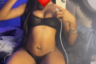 🫧✨Where Sophistication Meets Desire ✨🫧 - Image 1