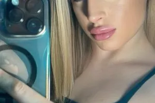 21 Year Old HOT and FUN ! - 21 - Image 4