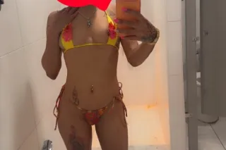 HAPPY sunday FACETIME SHOWES -... - Image 1