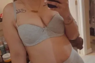 I'm available now😉 Tight Clean Pussy🔥Soft Ass🔥 incall outcall and car date 💕Content sell 😙24/7 𝐚𝐯𝐚𝐢𝐥𝐚𝐛𝐥𝐞 𝐨𝐧𝐥𝐲 𝐖𝐡𝐚𝐭𝐬𝐀𝐩𝐩 𝐍𝐮𝐦𝐛𝐞𝐫: 𝟔𝟒𝟔-𝟐𝟖𝟗-𝟏 ? - Image 3