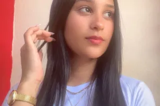 Latina, Venezolana - 19 - Image 4