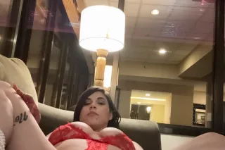 2 girls. ***Aʟʟ ɴᴀᴛᴜʀᴀʟ ʟᴜxᴜʀɪ... - Image 4