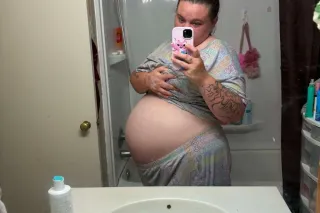 My daughter is pregnant as hell and we are ready to fuck...... Mobile, Incall, outcall ready.... - Image 5