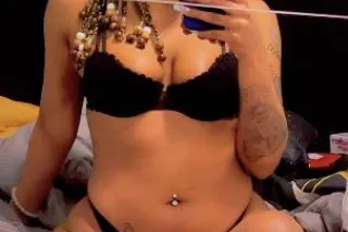 😻 your favorite slim thick god... - Image 4