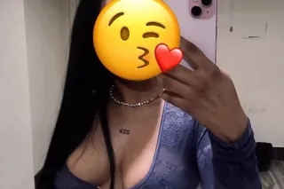 CUM SEE ME NOW AT THE CLUB! le... - Image 1