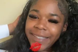 Pretty Enough To Distract You All Night 💋🤩 - Image 8
