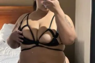 UPLATE NIGHTSUPER WET AN HORNY 😩COMEE SEE ME NOW IN LENEKA 💦MY THROAT WANTS YOU NOW DADDY😣 - Image 3