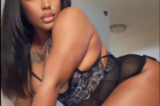Lets me Start your Weekend off... - Image 3