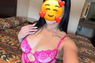 Caliente🔥 Chica Latina muy Apetitosa y divertida Disponible para ti papi 🔥🤩🥰 - Image 3