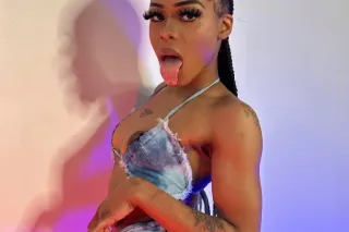 Back n Town 2 Sit On It 💦 100 ... - Image 2