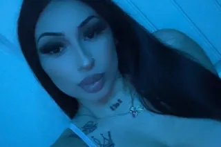 nicole - Image 1