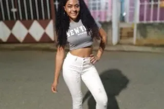 latina sexy - Image 6