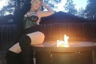 Sunday Funday 2 times the fun 👅💋🩷‼🍑💦❤️❤️ - Image 3