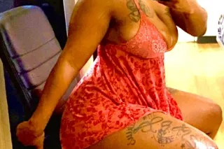 🥰Fan Favorite😘😘 Lyric the THICKER than a SNICKER Godess😍😍 100% REAL and NATURAL ❤ REAL REVIEWS💕 - Image 2
