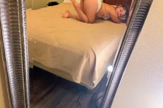 new young latina - Image 2