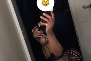 Want Sum FUN⁉LET ME MAKE U CUM... - Image 1