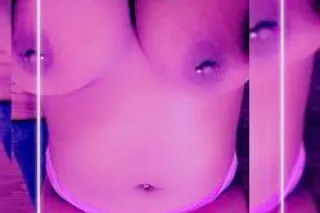 🩷LET ME BE YOUR MAIN PRIORITY🩷... - Image 1