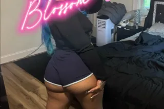 , Incalls Available🏩💦cum get a... - Image 3