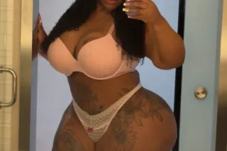 EROTIC MASSAGE W/ A 67 inch AS... - Image 3