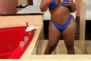 SEXY CHOCOLATE AND THICK- COME SEE ME DADDY - Image 3