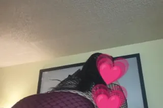 Sexy💗 Big BOOTY 🍑BBW Mexican Woman wet ☔and Ready - Image 4