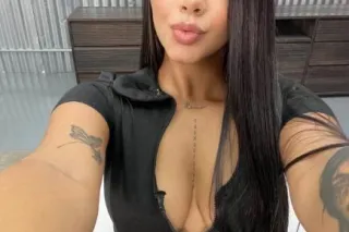 👛BIG ASS🍑SEXY LATINA🇨🇴 BEAUTIFUL 😍(recien llegada NOW LOVE - Image 1