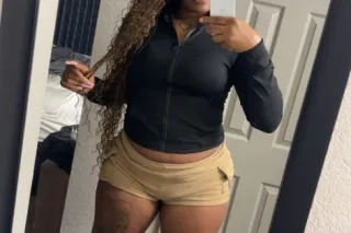 QV special 🩷 I'm Not posting no pussy. if U like what you see. get at me 💋 - Image 3