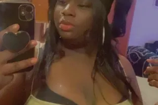 Qv $80 Head N Pussy Or Handjob/ TittyFuck $50 Dont Miss Out 😘😘Incall Only - Image 4