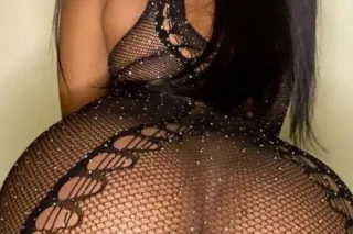 Hello love 🍧I'm a young and daring Latina 🍼 Available for INCALL NOW 🍓 - Image 1