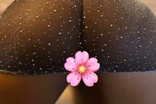 IM HOSTING🏆FAT PWUSSY 😻 BIG TITTIES 🤪 WET MOUTH 👅 Better Than Her👆🏾 AND Her 👇🏾💦 Blasian🎎Bombshell 💣🥢 - Image 3